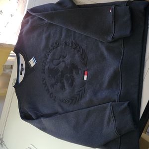 Tommy Hilfiger crewneck sweatshirt